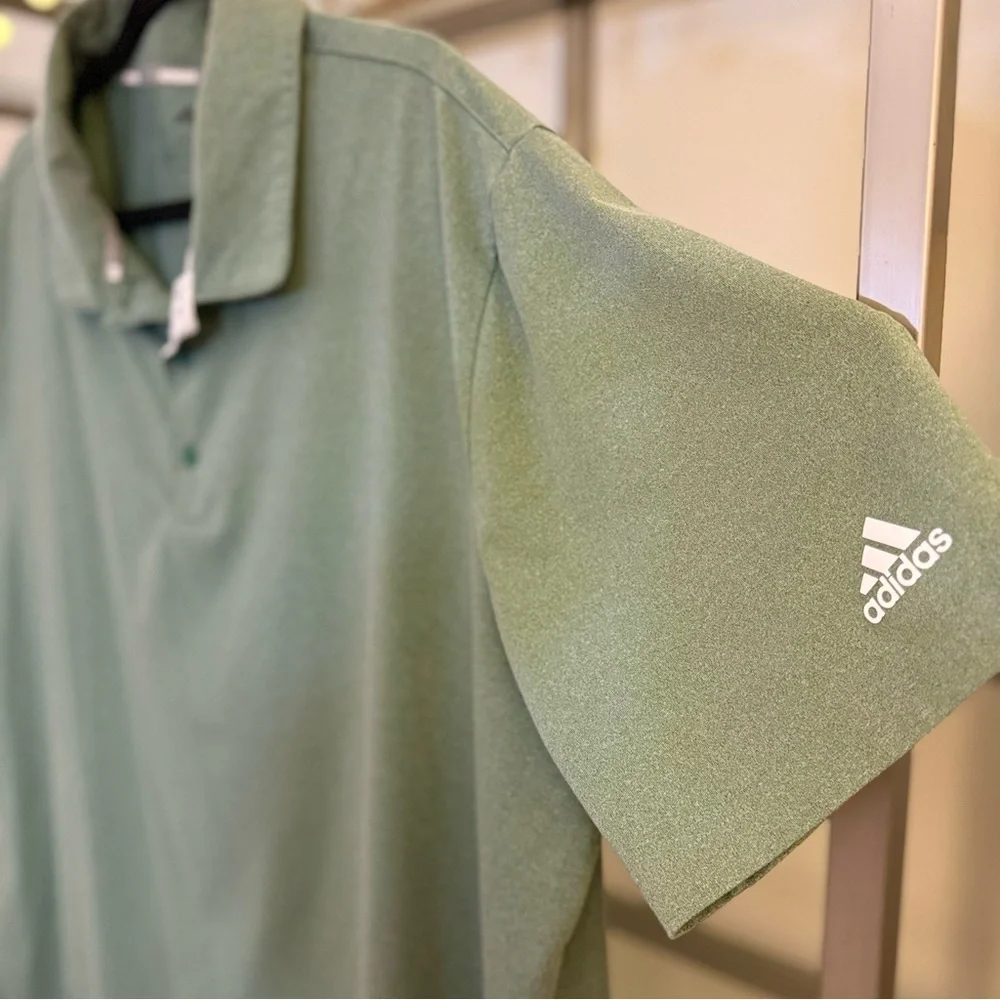 🌾Adidas Green Polo Shirt Classic‎ Design